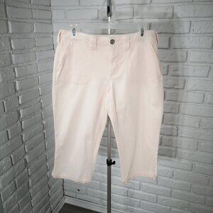 Denver Hayes Ladies Size 6 Light Pink Mid Rise Straight Leg Mia Capri Pants